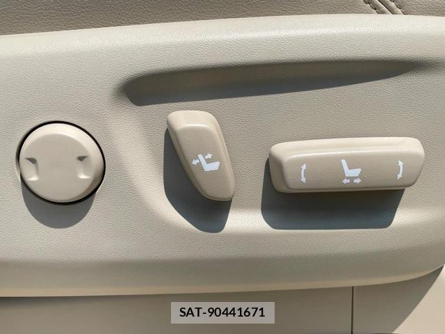Toyota LAND CRUISER PRADO 2023-01 8279149-8