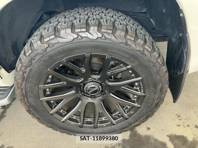 Toyota LAND CRUISER PRADO 2021-03 8279596-10