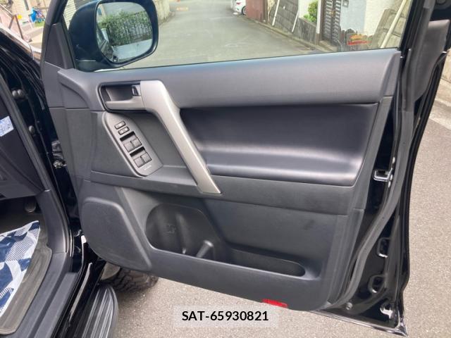 Toyota LAND CRUISER PRADO 2021-06 8279696-10