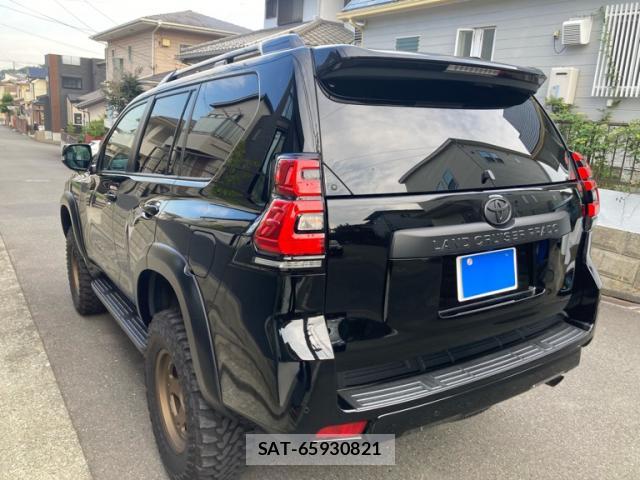 Toyota LAND CRUISER PRADO 2021-06 8279696-12