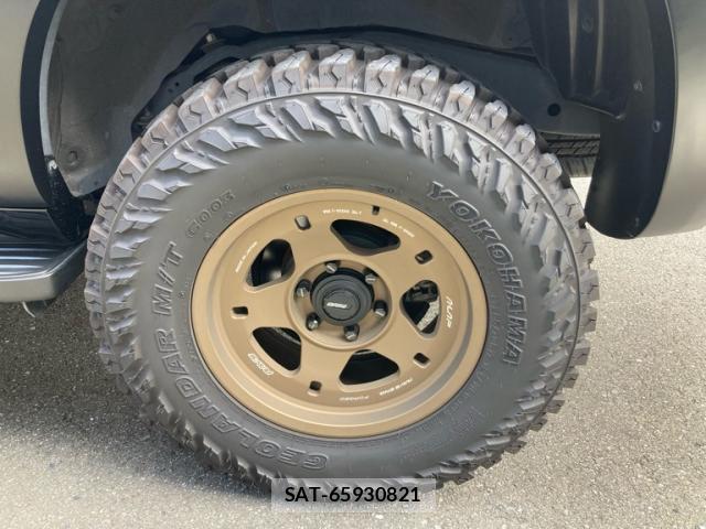 Toyota LAND CRUISER PRADO 2021-06 8279696-5