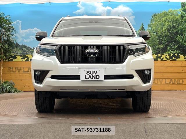 Toyota LAND CRUISER PRADO 2023-09 8279784-13