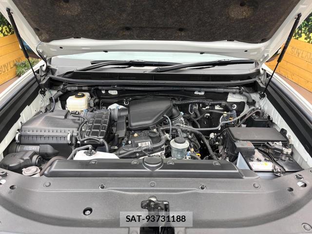 Toyota LAND CRUISER PRADO 2023-09 8279784-17