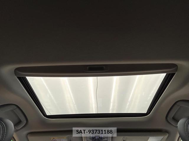 Toyota LAND CRUISER PRADO 2023-09 8279784-2