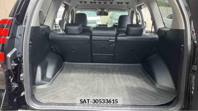 Toyota LAND CRUISER PRADO 2019-07 8280543-17