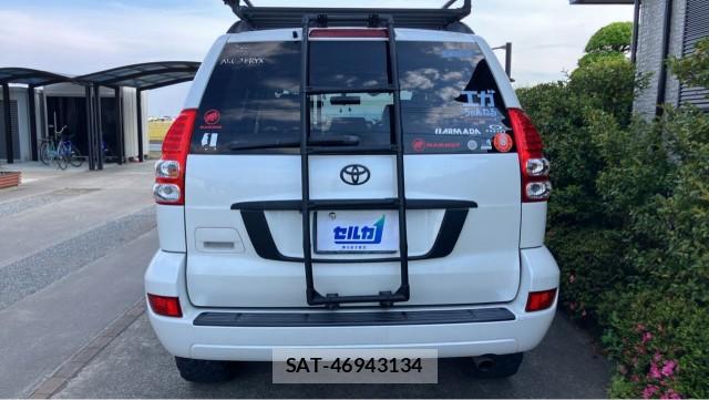 Toyota LAND CRUISER PRADO 2005-10 8280549-1