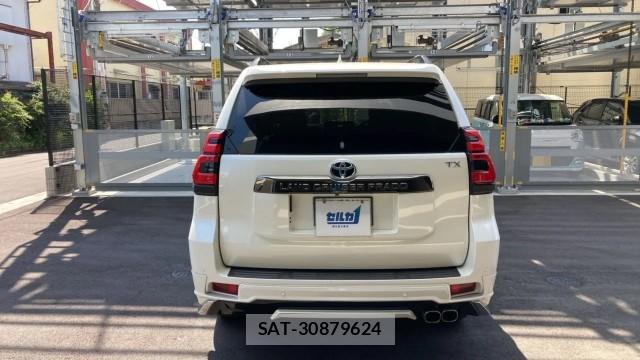 Toyota LAND CRUISER PRADO 2022-07 8280602-1
