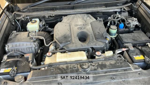 Toyota LAND CRUISER PRADO 2018-10 8280641-7