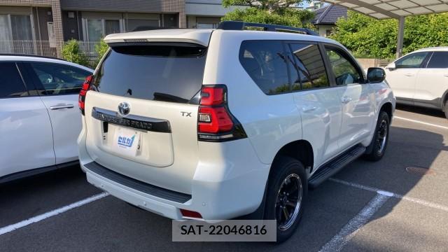 Toyota LAND CRUISER PRADO 2022-06 8280673-13
