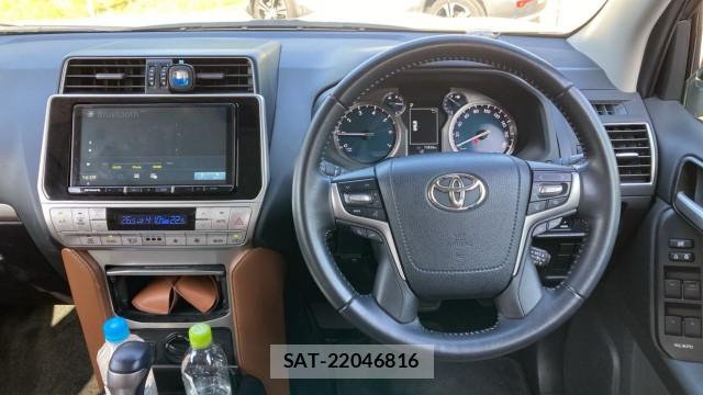 Toyota LAND CRUISER PRADO 2022-06 8280673-16