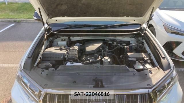 Toyota LAND CRUISER PRADO 2022-06 8280673-7