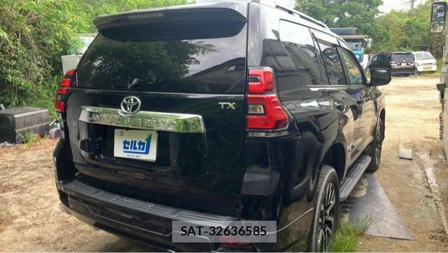 Toyota LAND CRUISER PRADO 2021-07 8280723-12