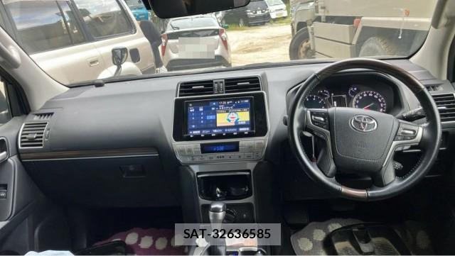 Toyota LAND CRUISER PRADO 2021-07 8280723-2