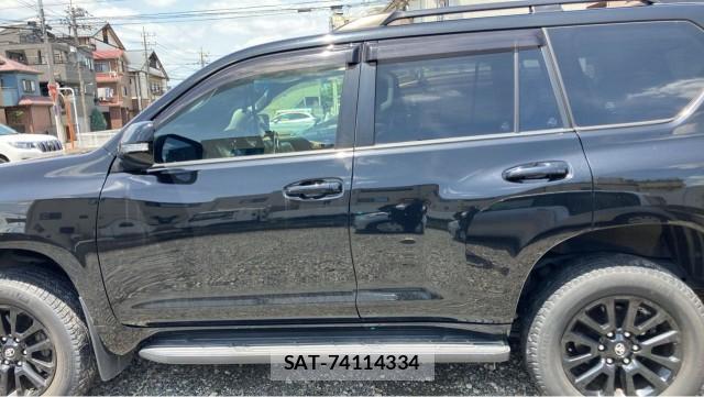 Toyota LAND CRUISER PRADO 2021-05 8280768-10