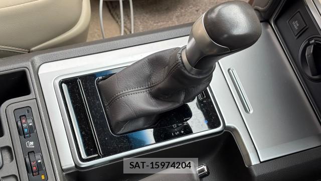 Toyota LAND CRUISER PRADO 2023-04 8280855-14