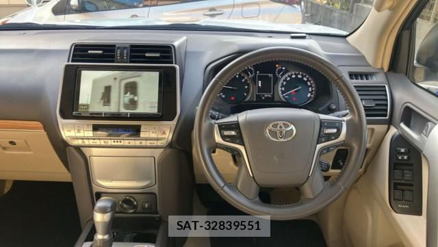 Toyota LAND CRUISER PRADO 2022-11 8280875-16