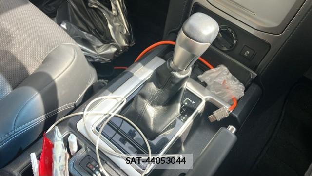 Toyota LAND CRUISER PRADO 2023-11 8280882-14