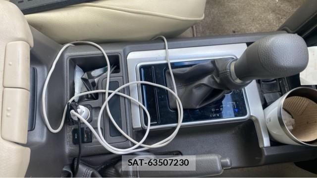 Toyota LAND CRUISER PRADO 2020-06 8280886-14