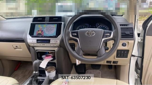 Toyota LAND CRUISER PRADO 2020-06 8280886-16