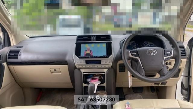 Toyota LAND CRUISER PRADO 2020-06 8280886-2