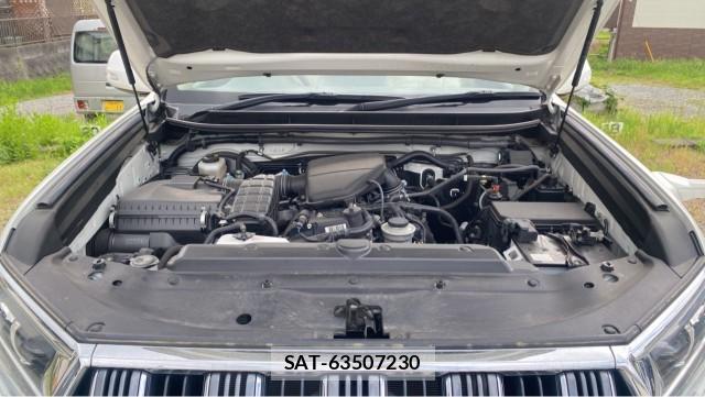 Toyota LAND CRUISER PRADO 2020-06 8280886-7