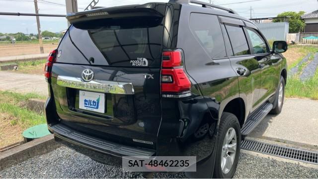 Toyota LAND CRUISER PRADO 2018-06 8280921-12