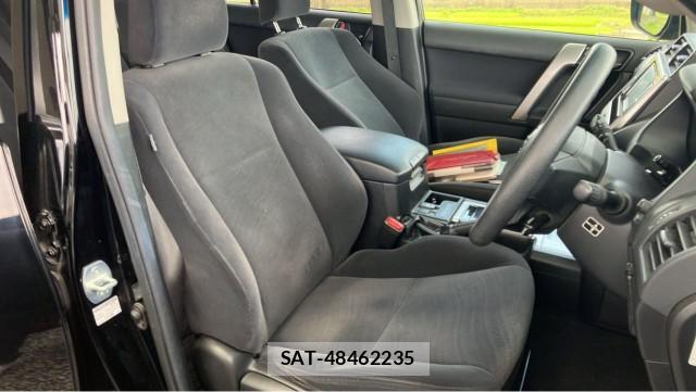 Toyota LAND CRUISER PRADO 2018-06 8280921-5