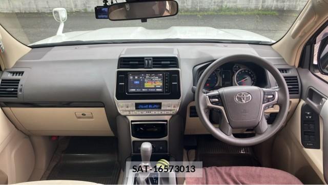 Toyota LAND CRUISER PRADO 2021-06 8281064-2