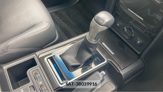 Toyota LAND CRUISER PRADO 2021-04 8281065-14