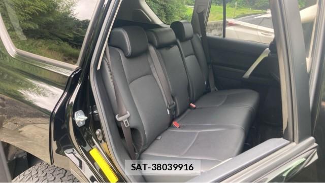 Toyota LAND CRUISER PRADO 2021-04 8281065-6