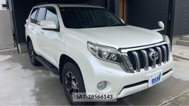 Toyota LAND CRUISER PRADO 2015-06 8281083-11