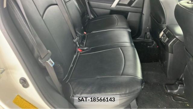 Toyota LAND CRUISER PRADO 2015-06 8281083-6