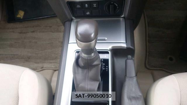 Toyota LAND CRUISER PRADO 2019-03 8281123-14