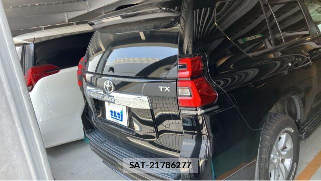 Toyota LAND CRUISER PRADO 2018-03 8281133-1