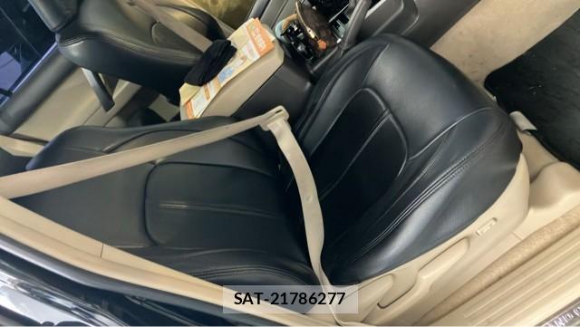 Toyota LAND CRUISER PRADO 2018-03 8281133-5