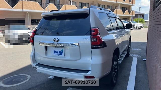 Toyota LAND CRUISER PRADO 2018-12 8281172-12