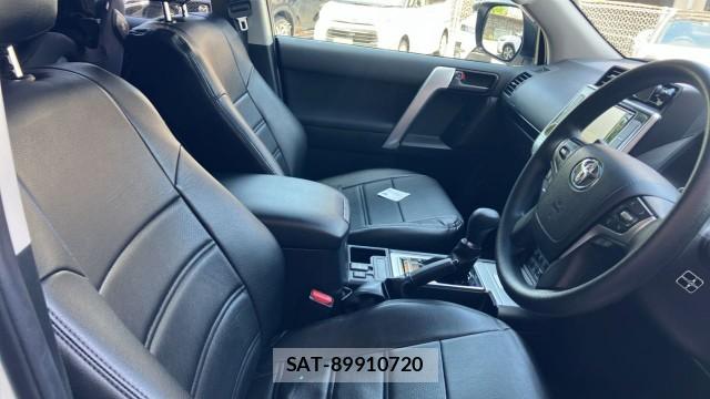 Toyota LAND CRUISER PRADO 2018-12 8281172-5