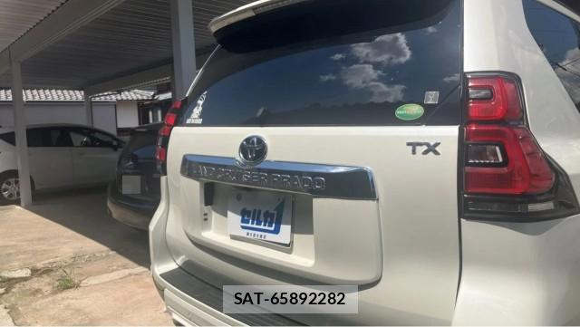 Toyota LAND CRUISER PRADO 2019-10 8281273-1