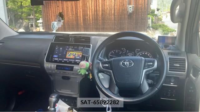Toyota LAND CRUISER PRADO 2019-10 8281273-2