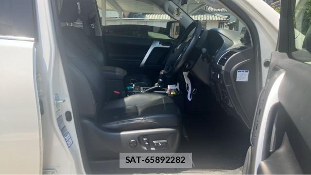 Toyota LAND CRUISER PRADO 2019-10 8281273-5
