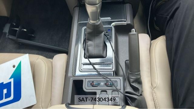 Toyota LAND CRUISER PRADO 2023-04 8281421-14