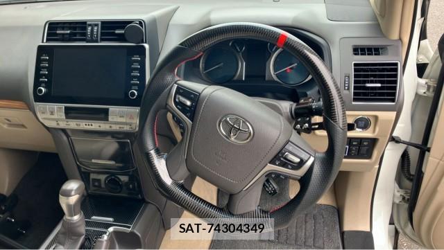 Toyota LAND CRUISER PRADO 2023-04 8281421-16