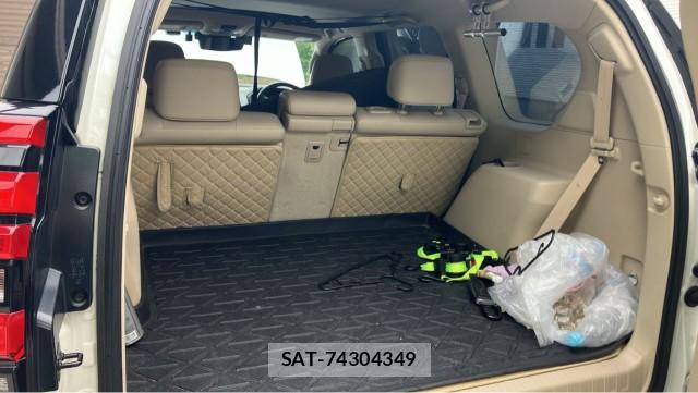 Toyota LAND CRUISER PRADO 2023-04 8281421-17