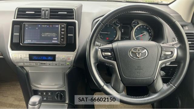 Toyota LAND CRUISER PRADO 2022-02 8281445-16