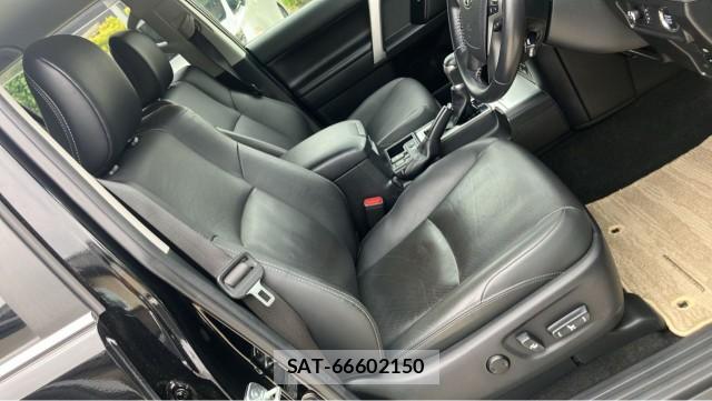 Toyota LAND CRUISER PRADO 2022-02 8281445-5