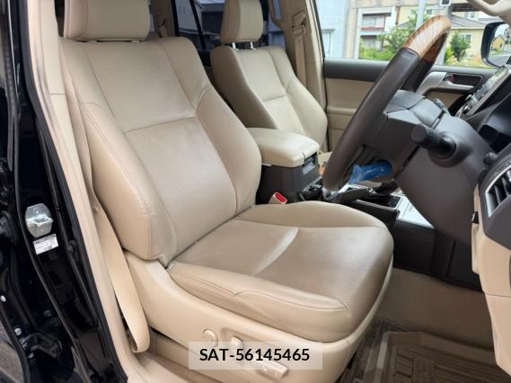 Toyota LAND CRUISER PRADO 2023-08 8281452-5