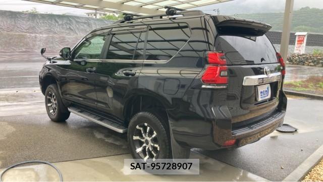 Toyota LAND CRUISER PRADO 2017-09 8281462-13