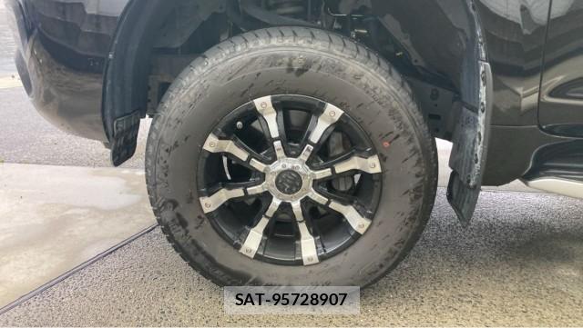 Toyota LAND CRUISER PRADO 2017-09 8281462-8