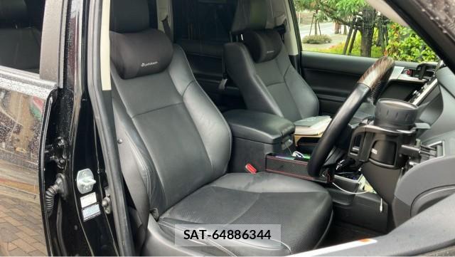 Toyota LAND CRUISER PRADO 2023-01 8281467-5