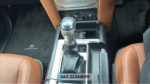 Toyota LAND CRUISER PRADO 2022-05 8281514-14